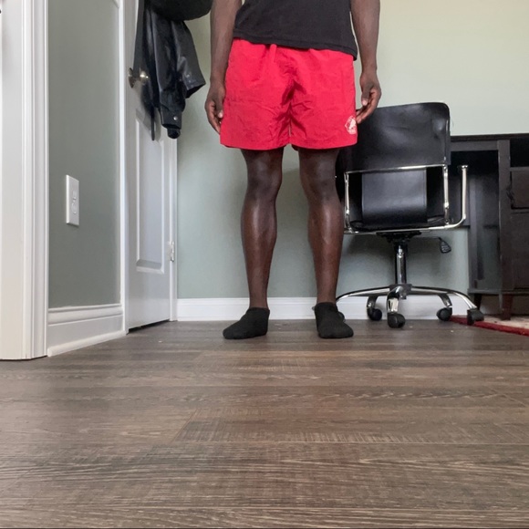 Vintage red Apex One Cincinnati Reds shorts (Medium , Lightly Used) - Picture 4 of 4